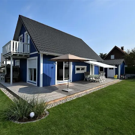 Ferienhaus Blue House *